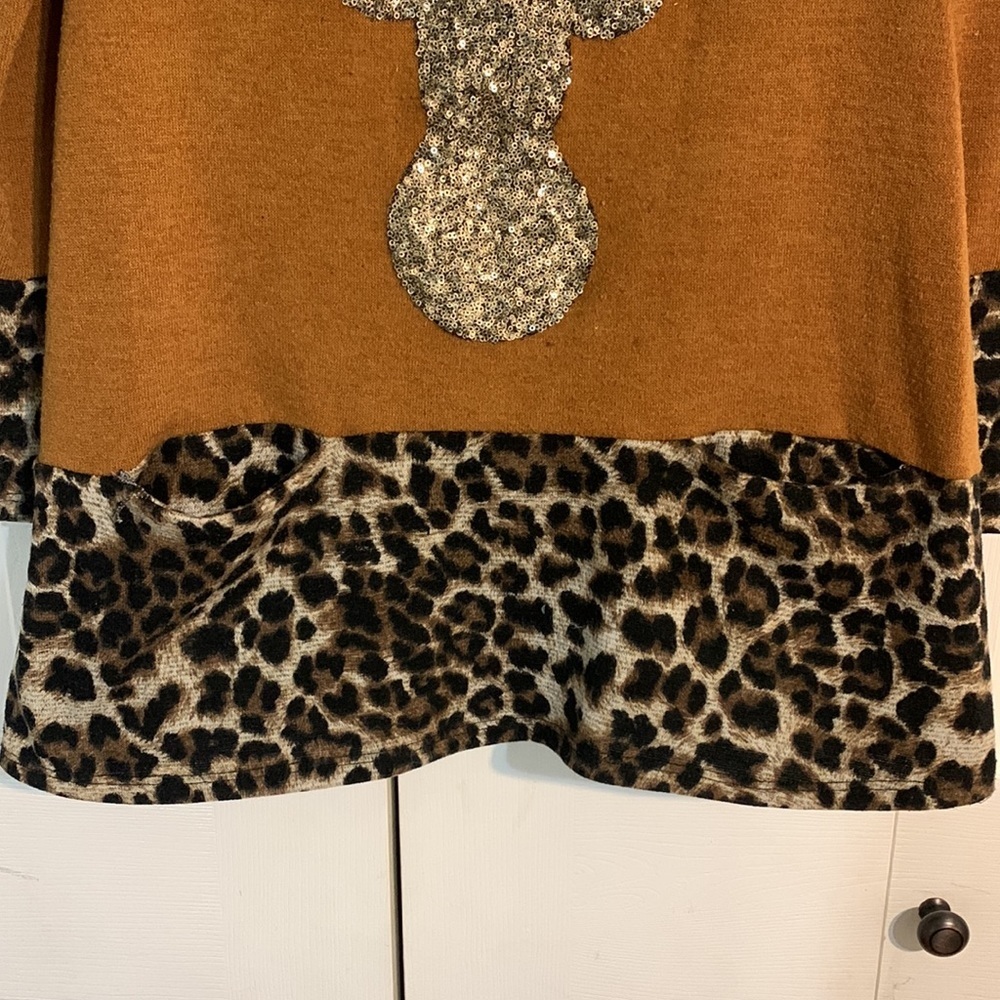 Lilypad Women’s Mustard Leopard & Sequined Deer Blouse Top Shirt - Picture 3 of 5